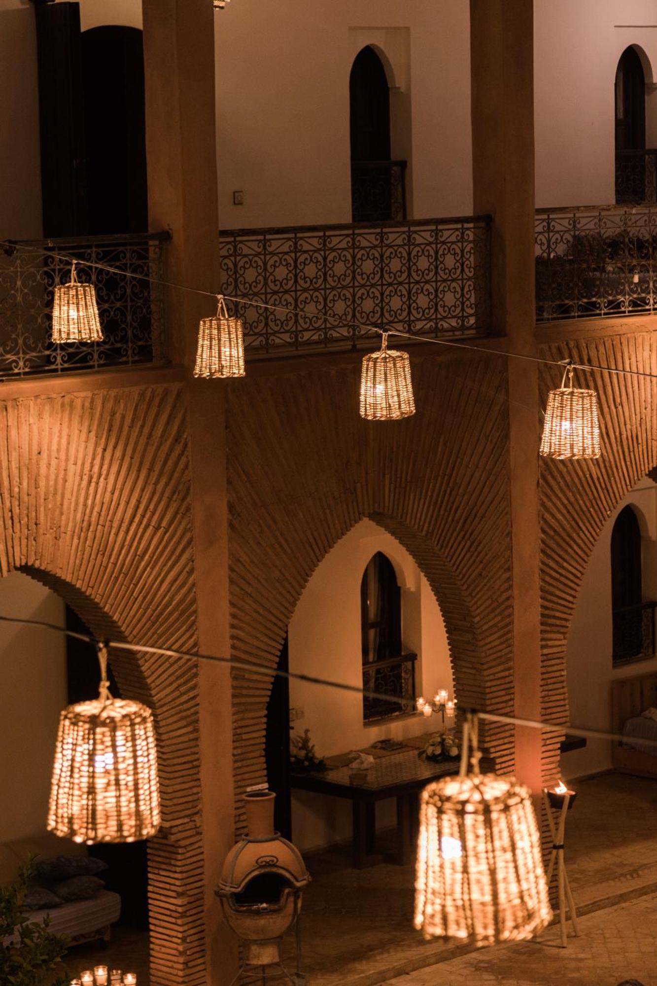 Aït Zat Kasbah Caracalla מראה חיצוני תמונה